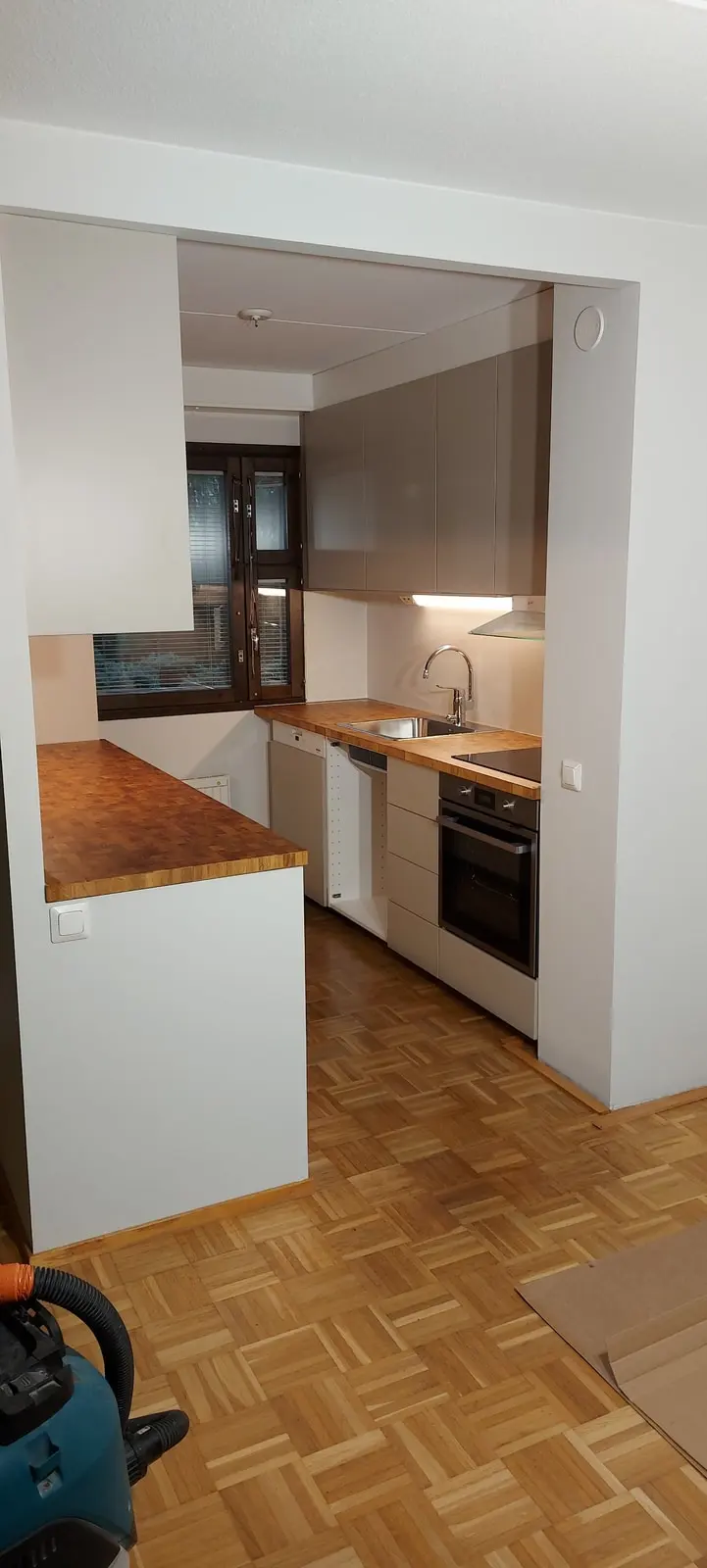 Rivitalon remontti ja uuden keittiön asennus – Vihertie, Vantaa, kuva 2/4
