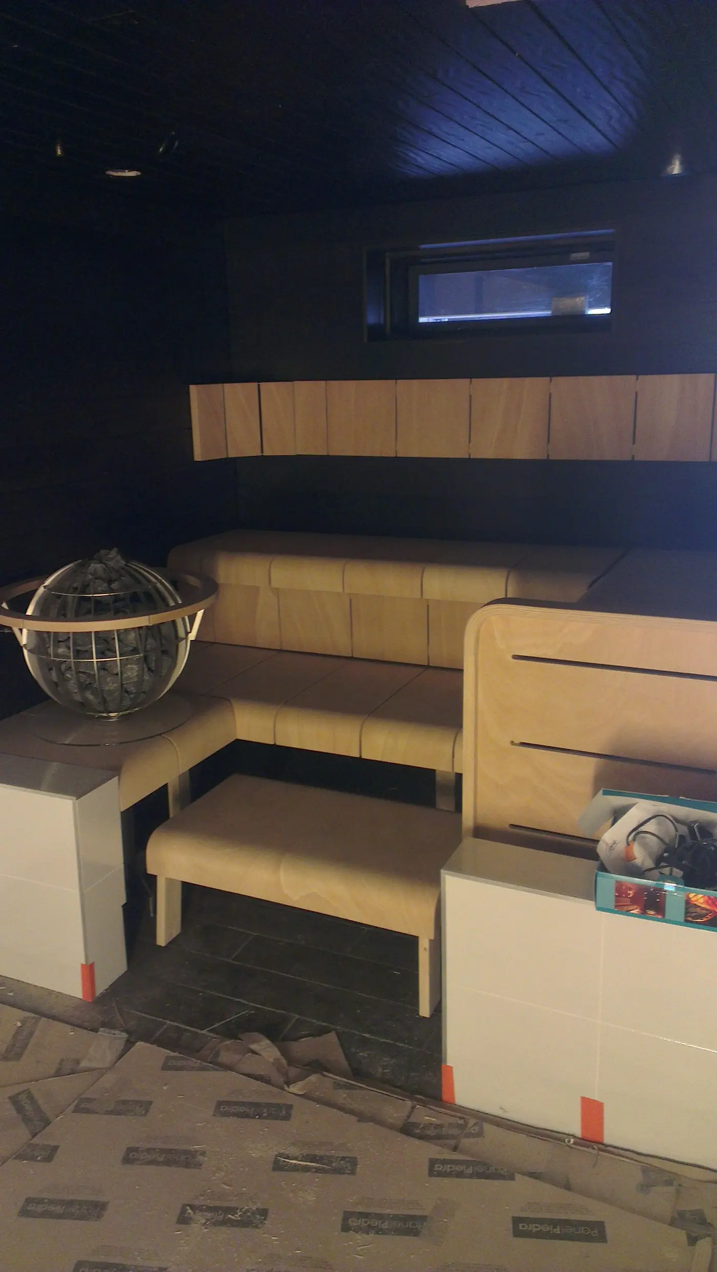 Kylpyhuone ja sauna rivitaloon kohteessa Vantaa